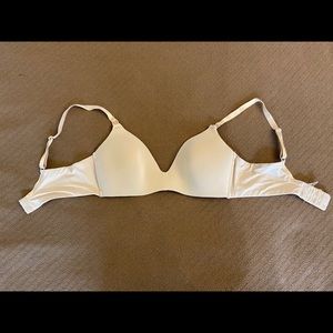 Motherhood 34C Nursing Bra